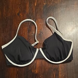 Shade & Shore Black & White Contrast Underwire Bikini Top - 36DD
